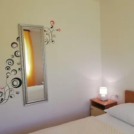 Apartment Apartmani Marija Primosten